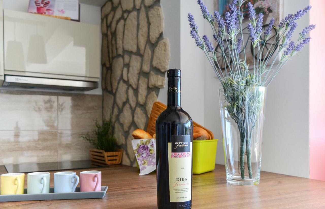 Appartement Kaj-Lux Novi à Novi Vinodolski Extérieur photo